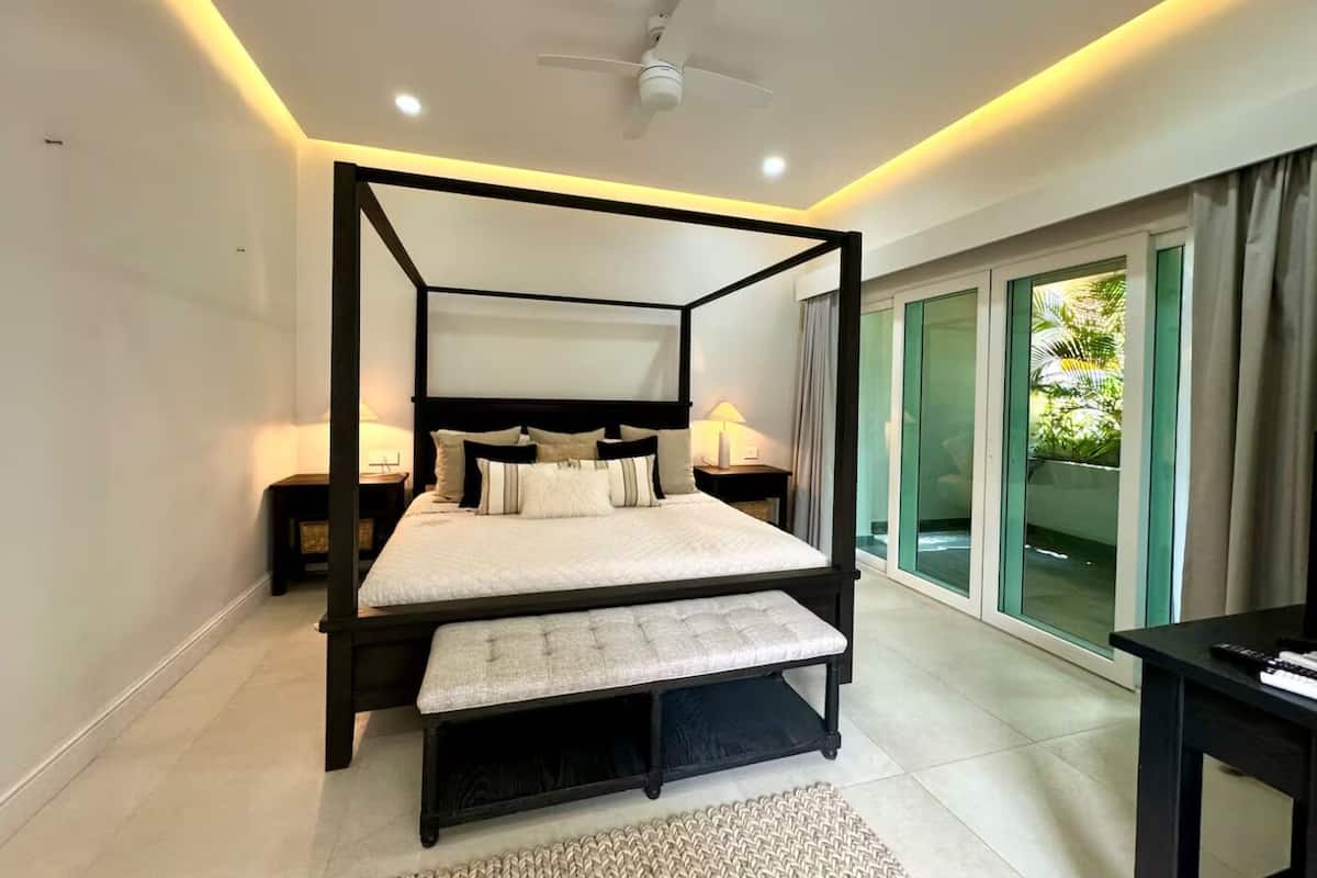 Chalet | 3 bedrooms, premium bedding, in-room safe, desk
