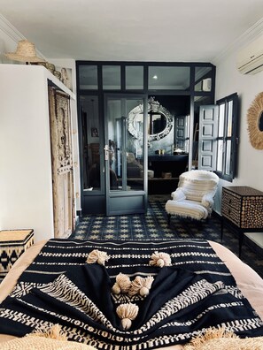 Bathroom | Shower, free toiletries, hair dryer, towels