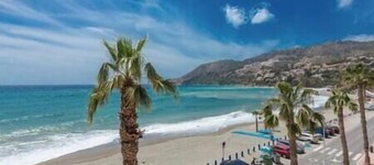 Castillo Beachfront SeaViews