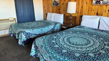 غرفة مزدوجة بتجهيزات أساسية | مكواة/لوح كي وواي فاي مجانًا