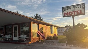 Front of property - Bunk House Motel (Chadron)