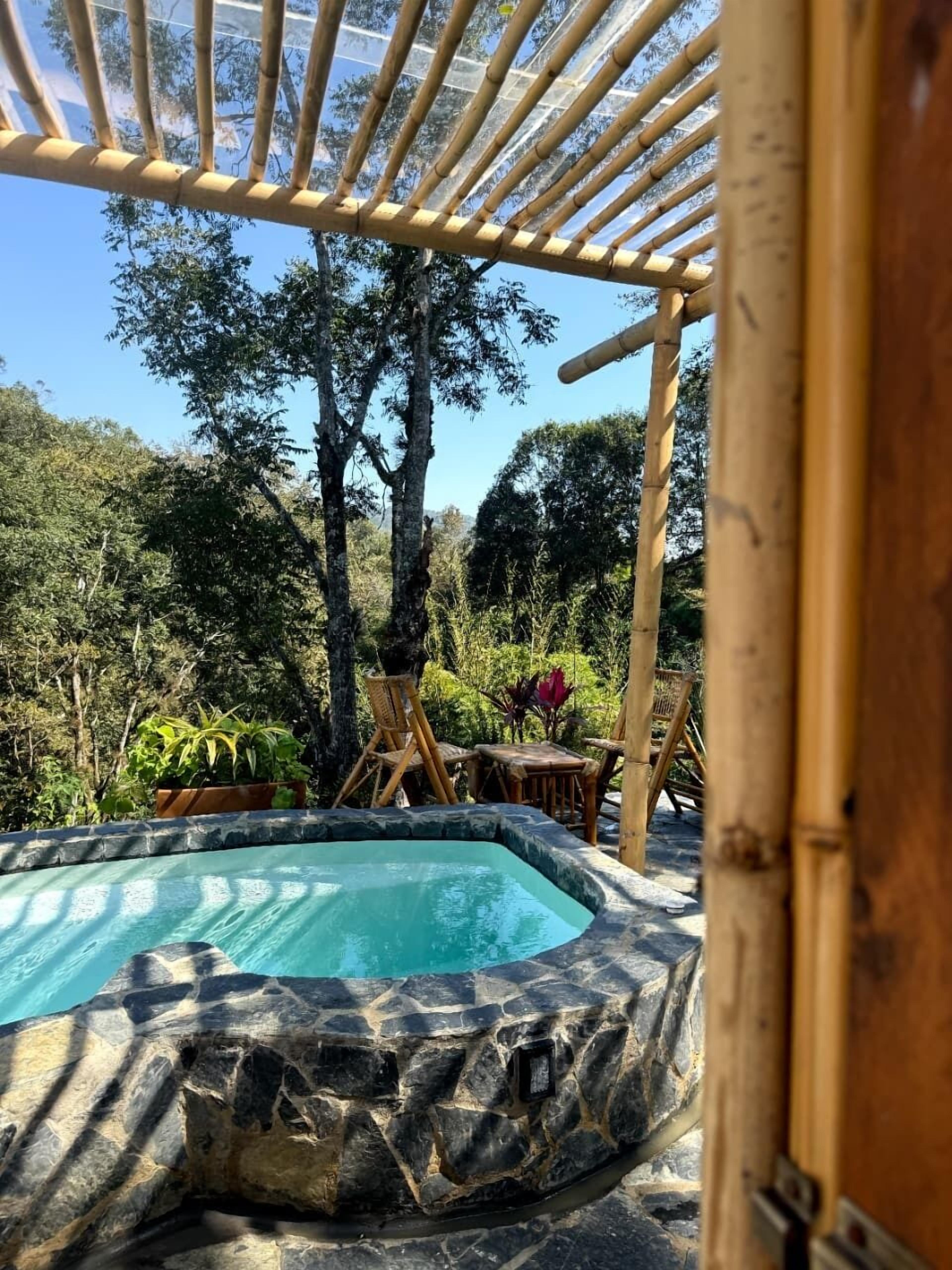 Habitación Confort, 1 cama King size | Terraza o patio