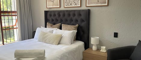 Apartment, 3 Bedrooms, Smoking, Balcony | 3 bedrooms