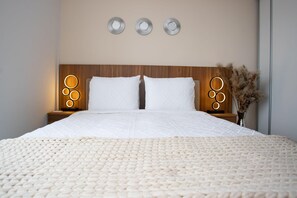 1 bedroom, WiFi - Secrt Sabana 1BR · High Floor · Workspace + WiFi · Parking · Apt 2006 (Mata Redonda)