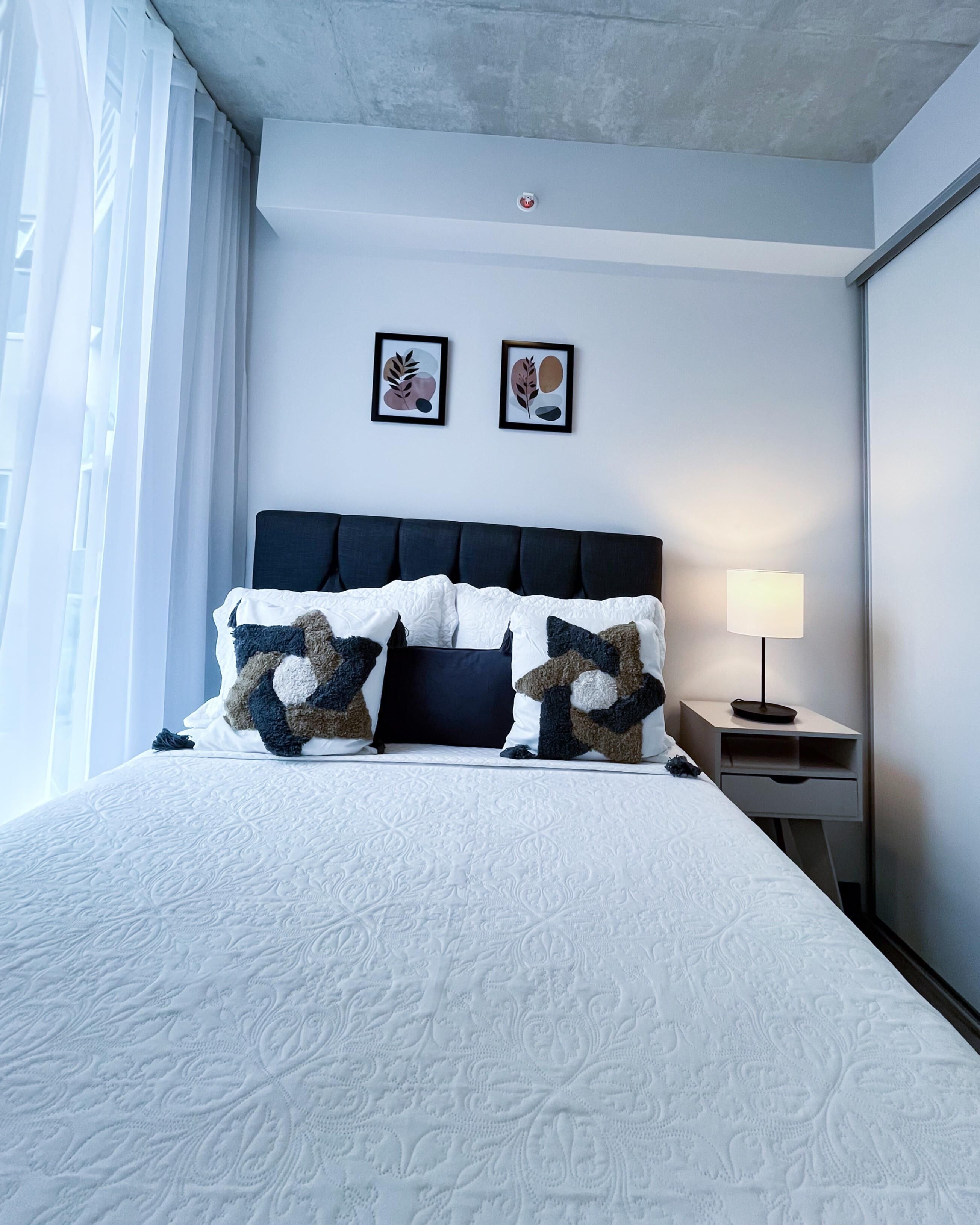 2 多间卧室、上网接入