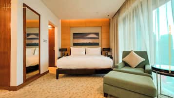 Premium Studio Suite, Balcony, City View | Blackout curtains, soundproofing, iron/ironing board, free WiFi