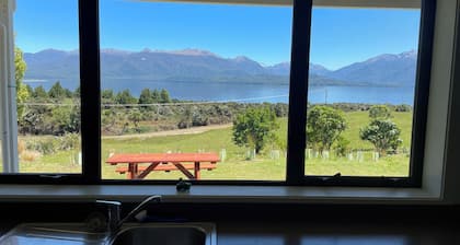 Southland Sanctuary - Te Anau Holiday Home