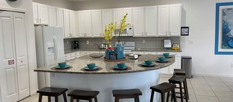 Charming 6 BR Villa on Sonoma Resort with private pool!