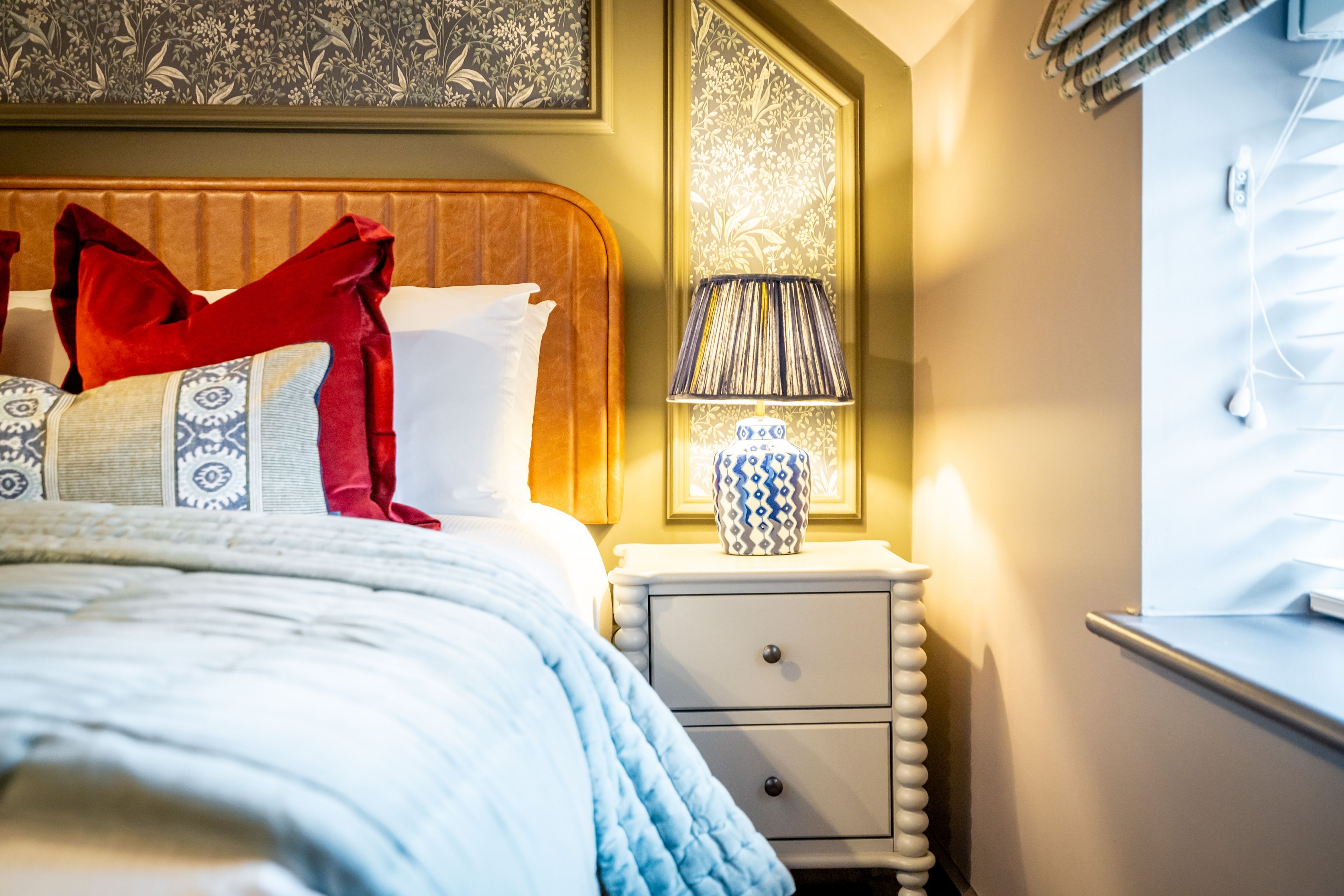 1 quarto, ferros/tábuas de passar roupa, acesso à internet