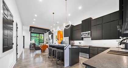 Twin Lake Retreats: The Prism and The Citrine