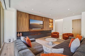 Téléviseur connecté, foyer