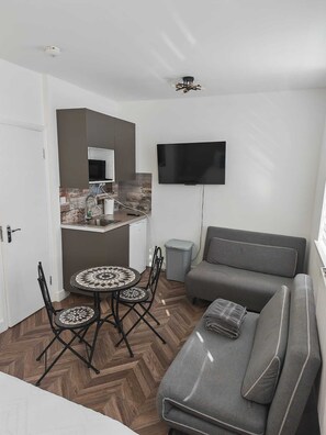 Estúdio luxo, suíte, vista para a cidade | Cozinha privada