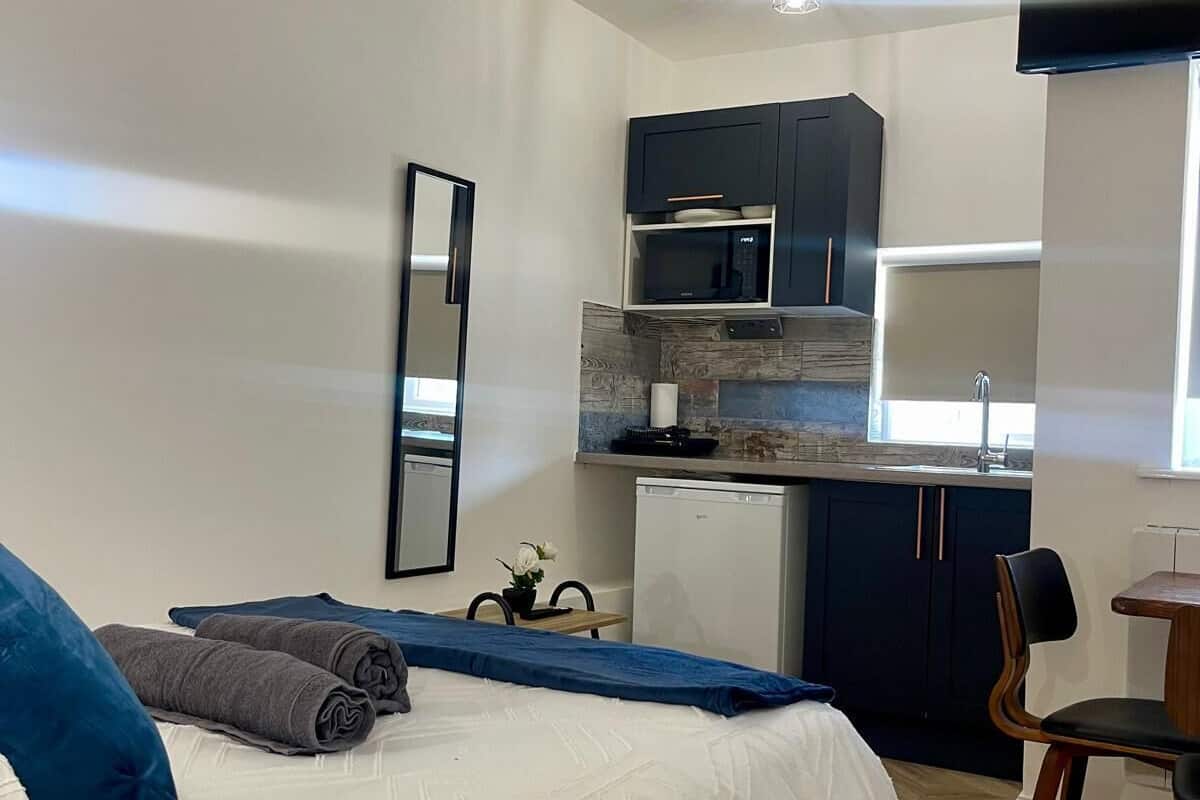 Desk, free WiFi, bed sheets