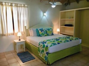 1 bedroom, in-room safe, iron/ironing board, free WiFi