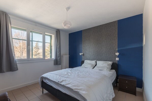 2 chambres, accès au Wi-Fi (inclus)