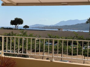 Property grounds - Le Palmier - Plage à 5 min, vue mer et montagne (Lumio)