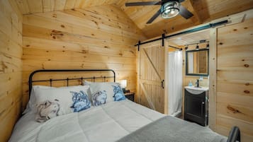1 chambre, fer et planche Ă repasser, Wi-Fi gratuit, draps fournis