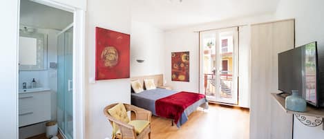 Strygejern/strygebræt, gratis Wi-Fi