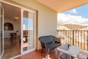 Terrace/patio - Apartment 'El Mirador' with Sea View, Wi-Fi and Air Conditioning (Mutxamel)