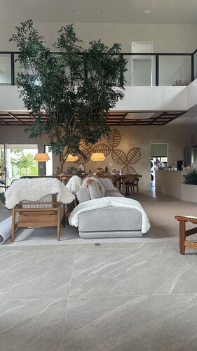 Spacious 5-bedroom house with WiFi, AC in delightful Barra Grande