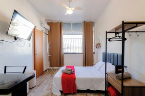 Basic Apartment | 1 bedroom, free WiFi, bed sheets