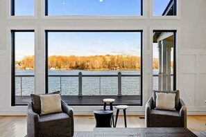 Interior - NEW Sunrise Point Lakefront Lake Anna, Beach, Dock (Louisa County)
