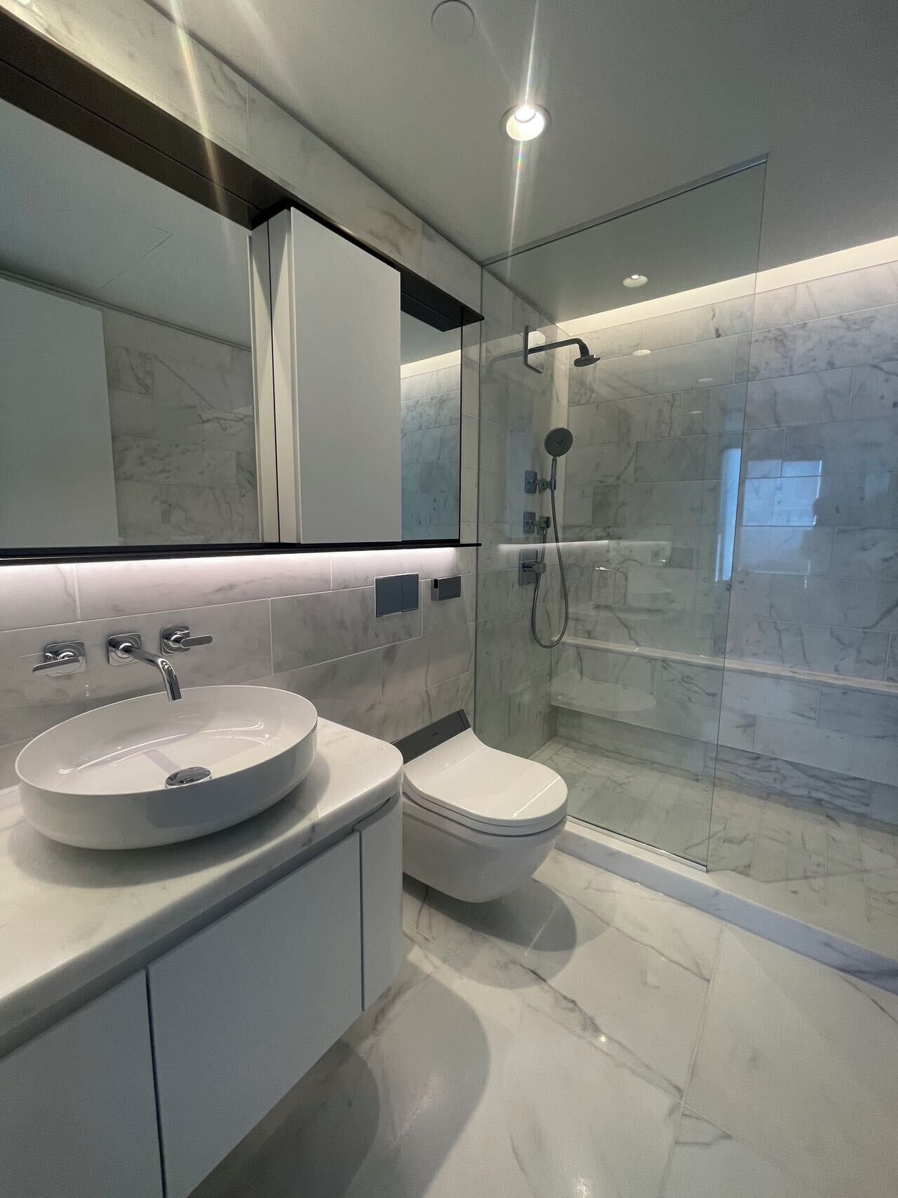 Family Apartment, 2 Bedrooms | Bathroom