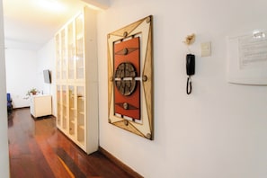 TV - SUH Catete 06 Big House Metro (Rio de Janeiro)