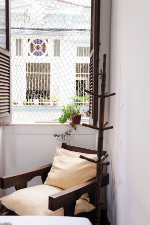 Comfort House | Living area | TV - SUH Catete 06 Big House Metro (Rio de Janeiro)