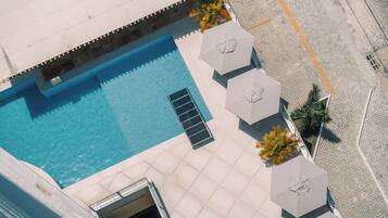 Piscina externa
