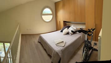 2 Schlafzimmer, Bügeleisen/Bügelbrett, WLAN, Bettwäsche