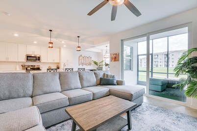 Ibis Landing Golf Club On-Site: Condo w/ Porch!