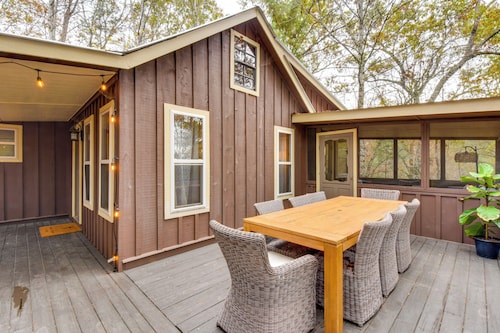 1 Mi to Beach: Lake Rabun Home w/ Carriage House