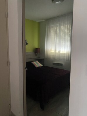 2 habitaciones, wifi y ropa de cama 