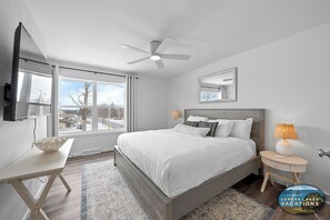 3 habitaciones, escritorio, tabla de planchar con plancha y wifi gratis 