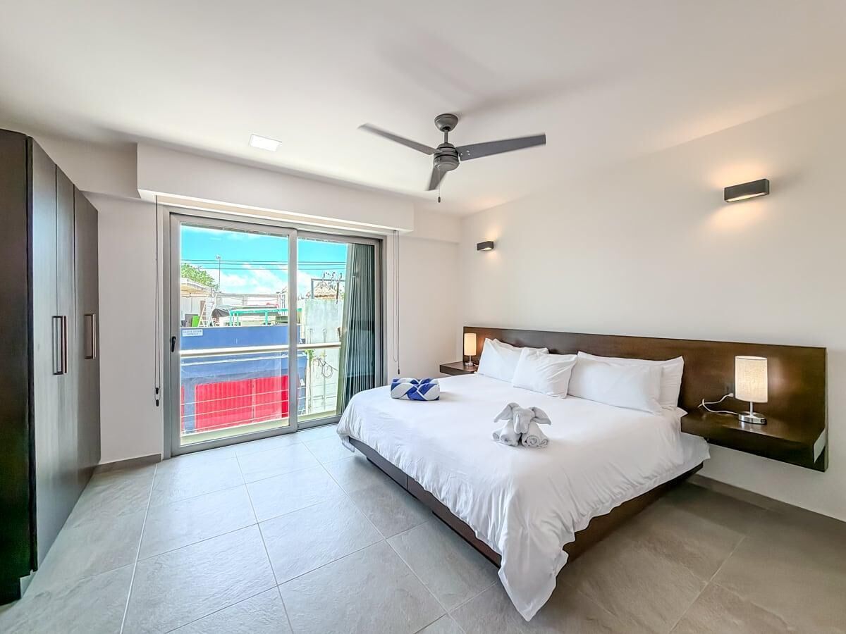 2 bedrooms, iron/ironing board, WiFi (free), bed sheets