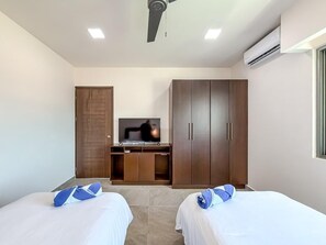 2 habitaciones, tabla de planchar con plancha y wifi gratis 