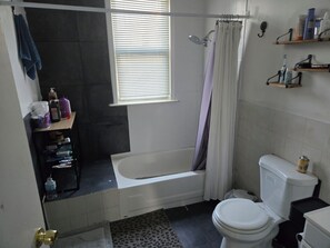 Towels, toilet paper