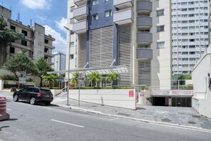 Exterior - Tabas by Blueground Edifício Saint Charbel (São Paulo)