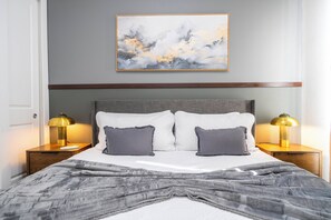 5 chambres, fer et planche à repasser, lit de bébé portatif, Wi-Fi