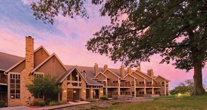 Galena | Relaxing Nature Retreat | Pool + Hot Tub