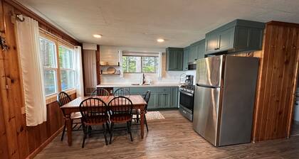 Shady Rest Cabin #8, 3BD, Sunset Views, Beach, Pets Welcome, Swimming, Firepit