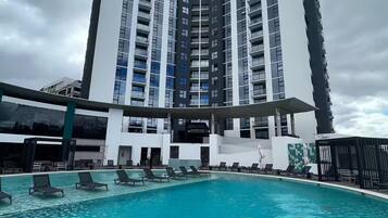 Outdoor pool, a heated pool