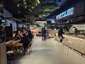 Bar (in der Unterkunft)