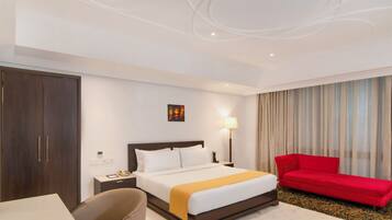Grand Double or Twin Room | Desk, laptop workspace, free WiFi