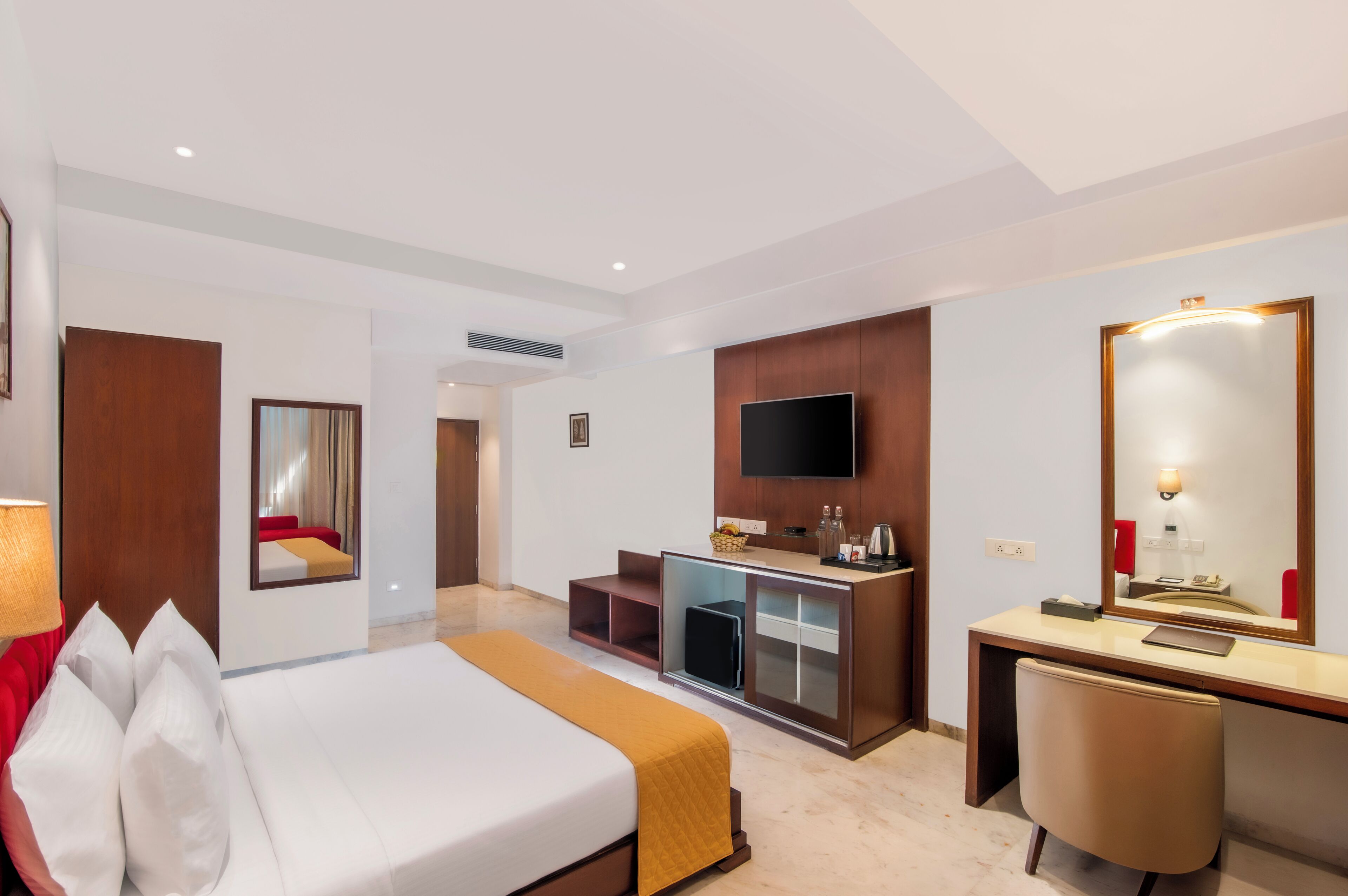 Premium kamer | Een bureau, een laptopwerkplek, gratis wifi