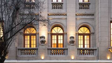 บริเวณภายนอก