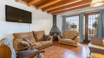 Televisor i llar de foc