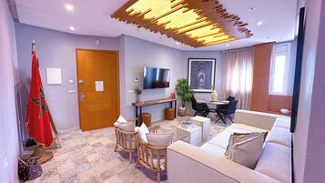 Luksushuoneisto, kaupunkinäköala | Oleskelualue