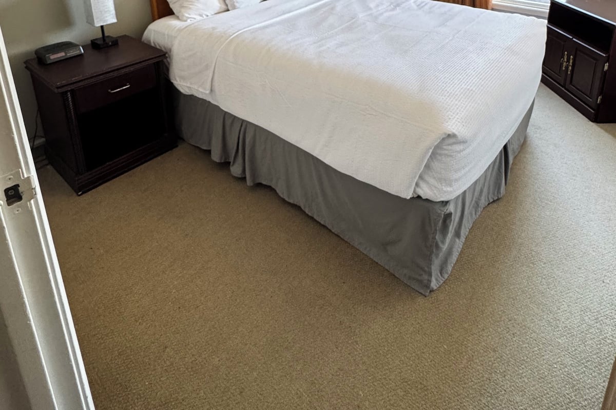 Premium bedding, down comforters, pillowtop beds, desk